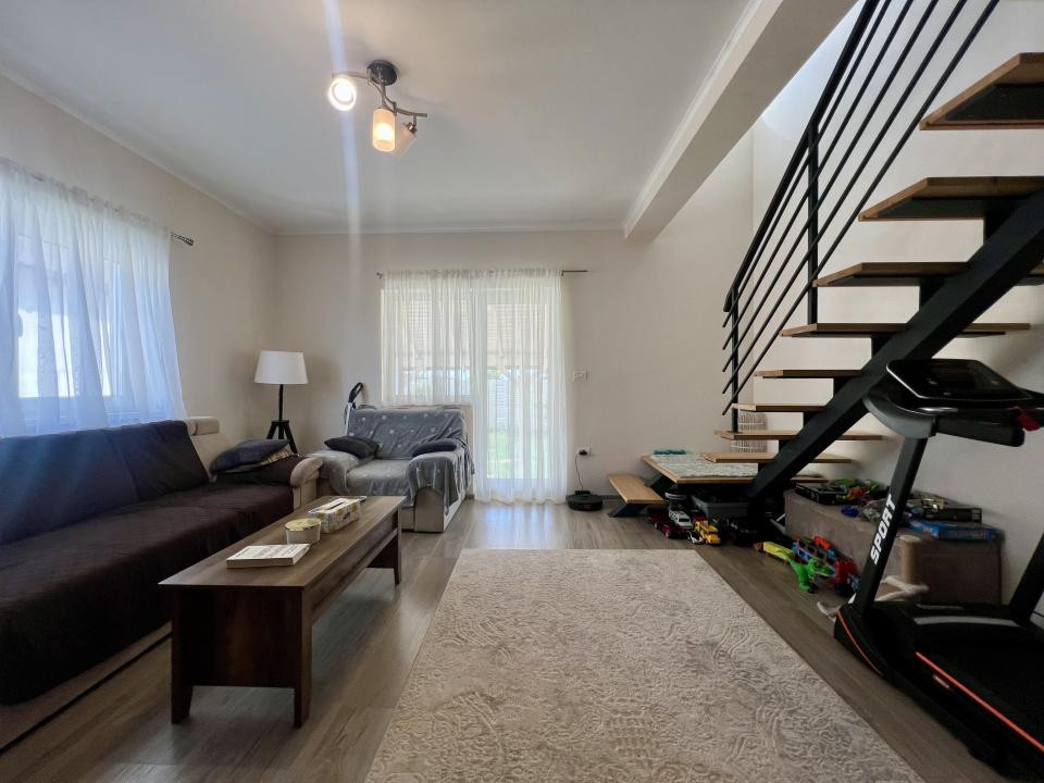  Casa individuala, 3 camere, 82 mp utili, 250 mp teren - Giroc