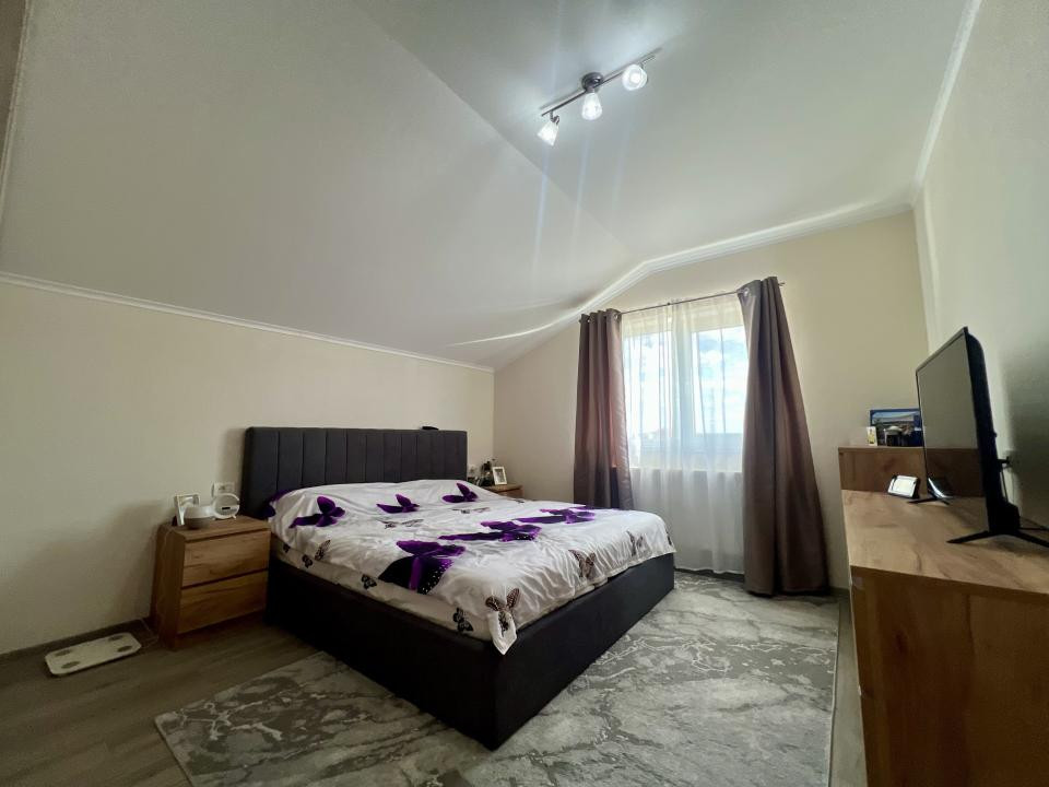  Casa individuala, 3 camere, 82 mp utili, 250 mp teren - Giroc