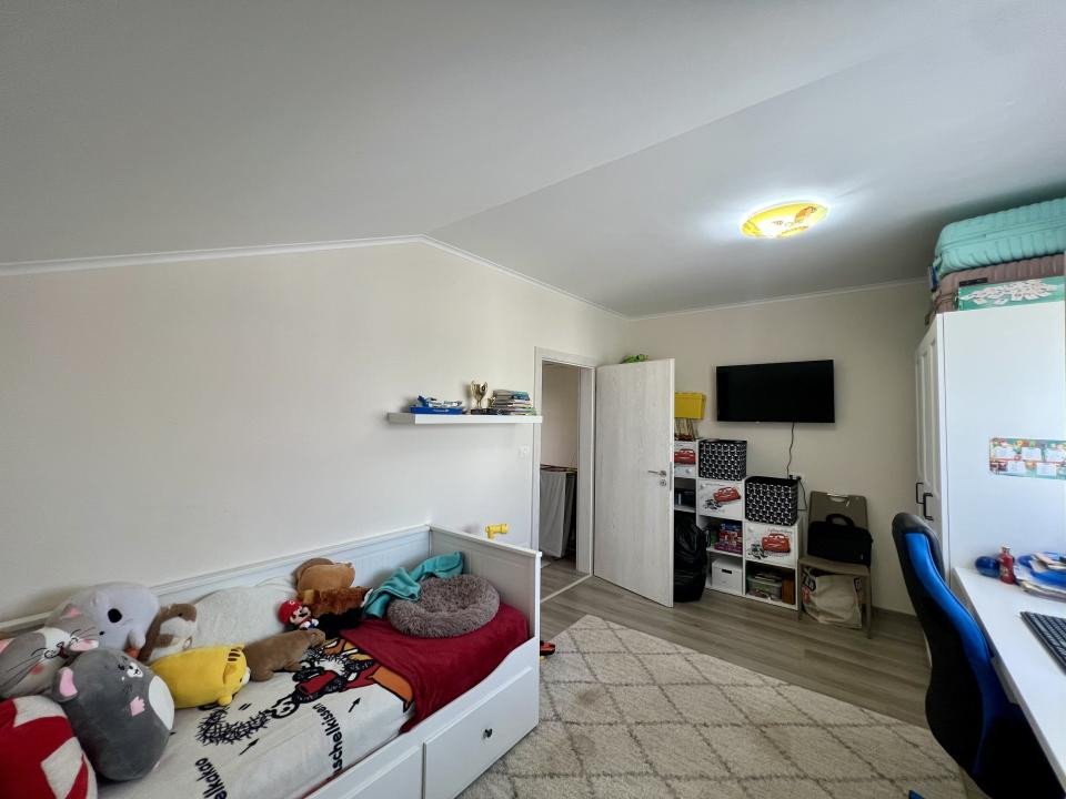  Casa individuala, 3 camere, 82 mp utili, 250 mp teren - Giroc