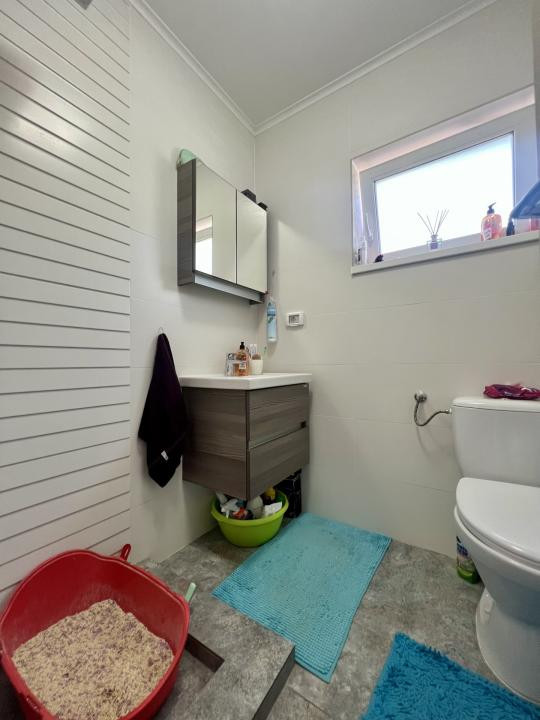  Casa individuala, 3 camere, 82 mp utili, 250 mp teren - Giroc
