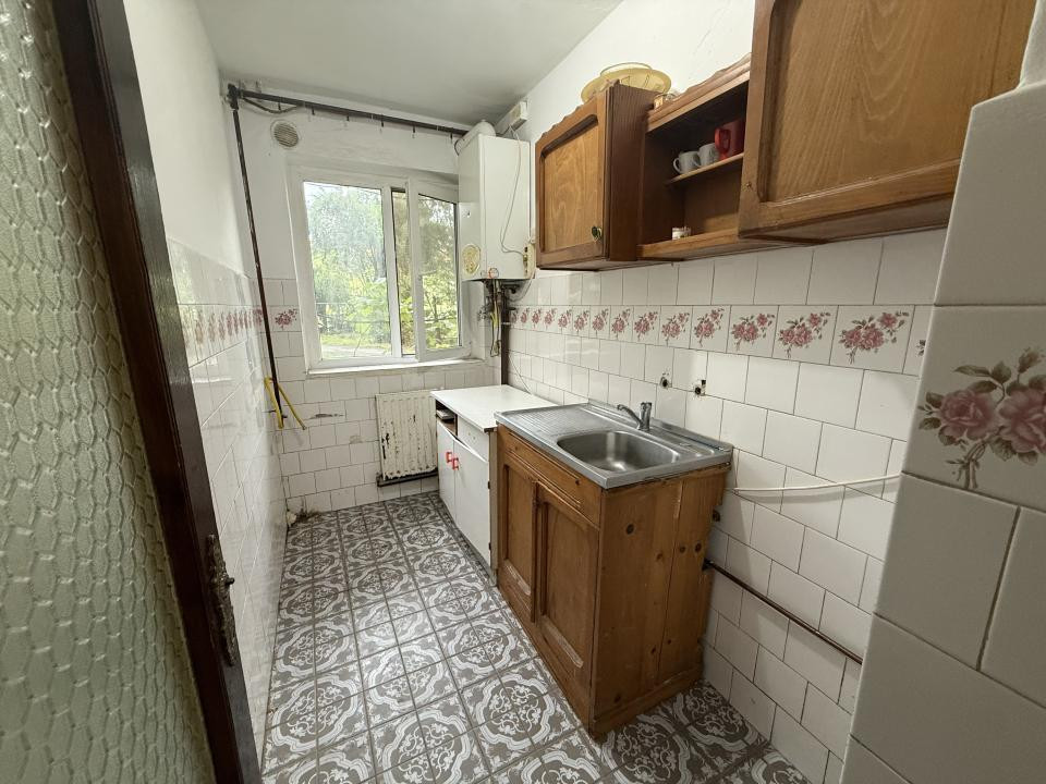 Apartament 2 camere, parter, 45 mp - Girocului