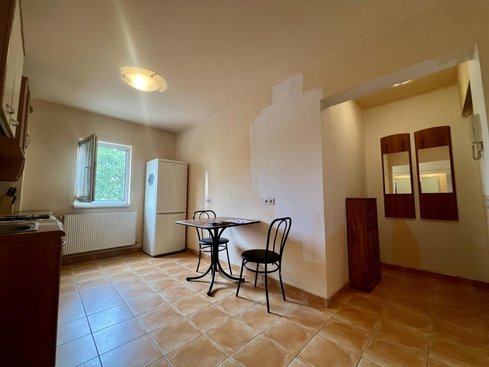 Apartament 2 camere, 52 mp utili, etaj 1 - zona Olimpia Stadion