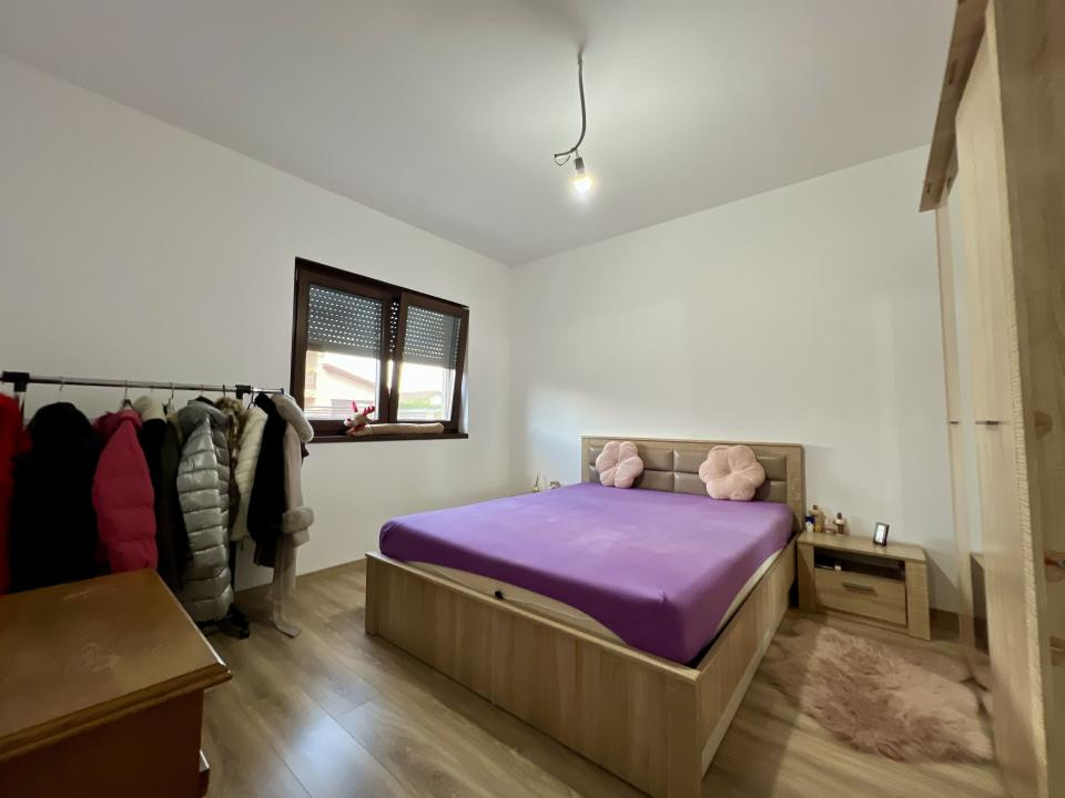  Casa individuala, 4 camere, 286 mp utili, 612 mp teren, piscina - Mosnita Noua