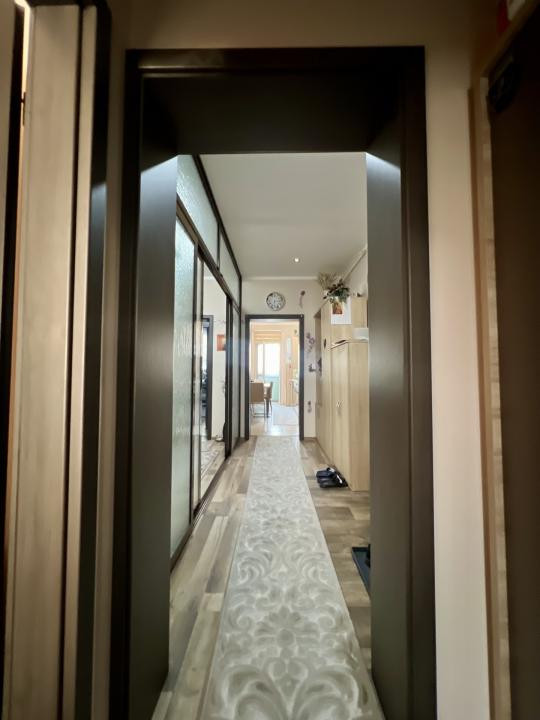 Apartament modern, 3 camere, decomandat, 61 mp utili, mobilat - Giroc