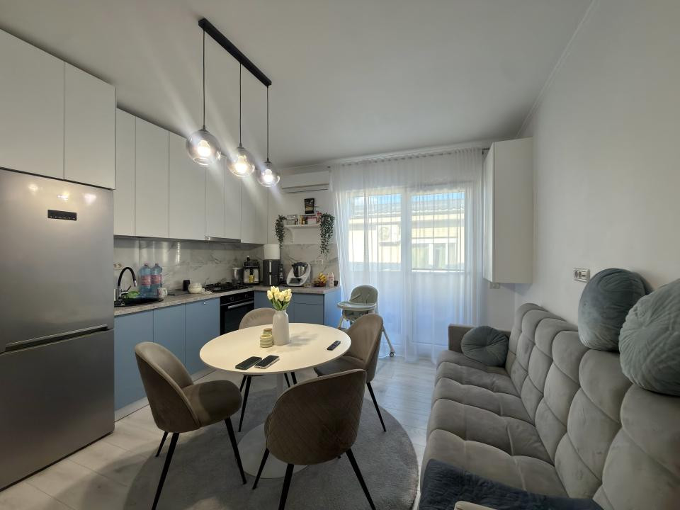 Apartament 3 camere, open space, mobilat si utilat - Giroc