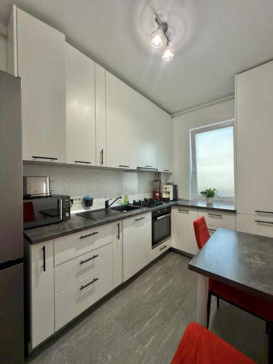 Apartament 3 camere, decomandat, etaj 1 -Chisoda 