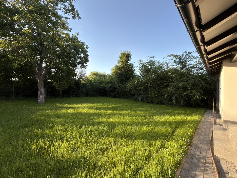 Casa individuala, 4 camere, 125mp utili, 500mp teren - Sanmihai Roman 