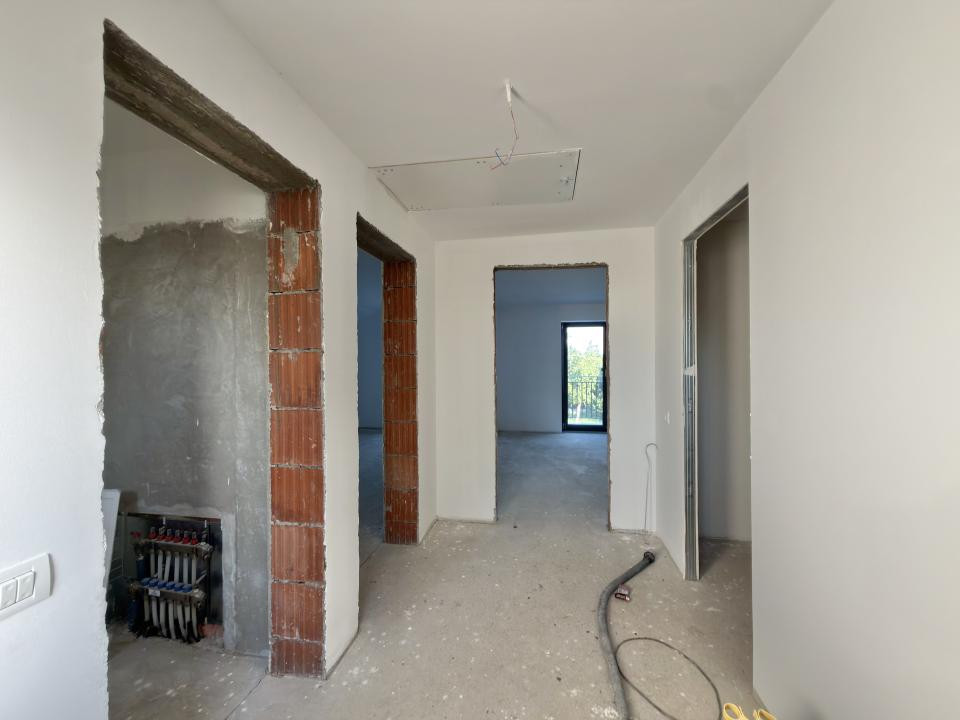 Casa individuala, 4 camere, 125mp utili, 500mp teren - Sanmihai Roman 