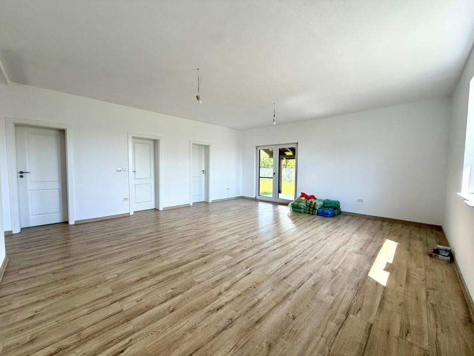 Casa individuala moderna 4 camere, 125 mp utili, 623 mp teren - Dumbravita