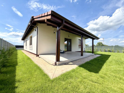Casa individuala moderna 4 camere, 125 mp utili, 623 mp teren - Dumbravita