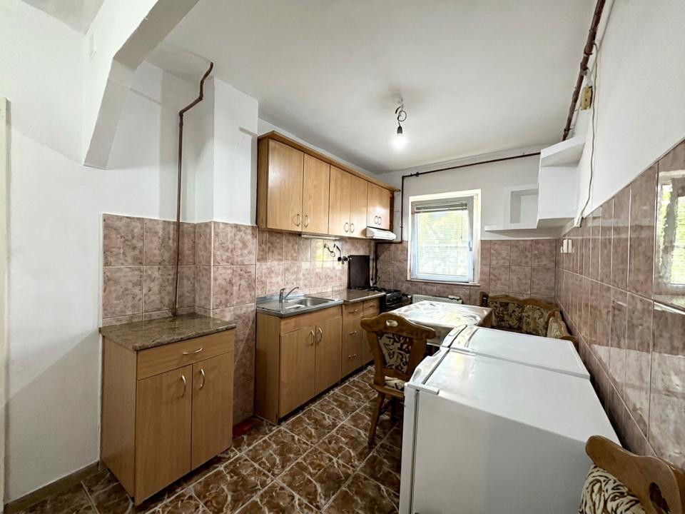 Apartament 2 camere, etaj 1, 44mp utili, bloc anvelopat - Soarelui 
