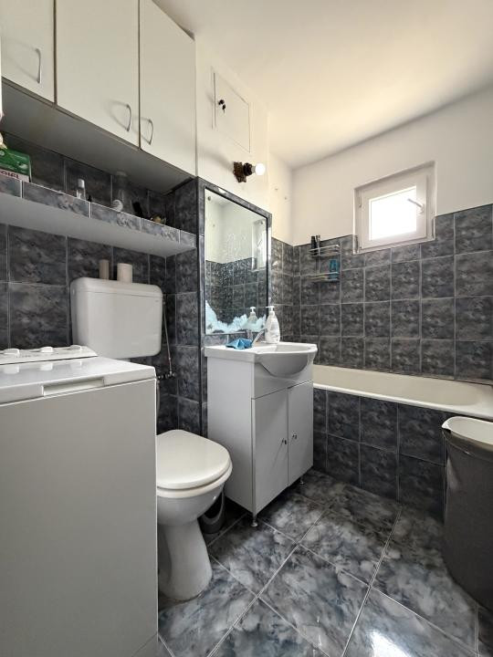 Apartament 2 camere, etaj 1, 44mp utili, bloc anvelopat - Soarelui 