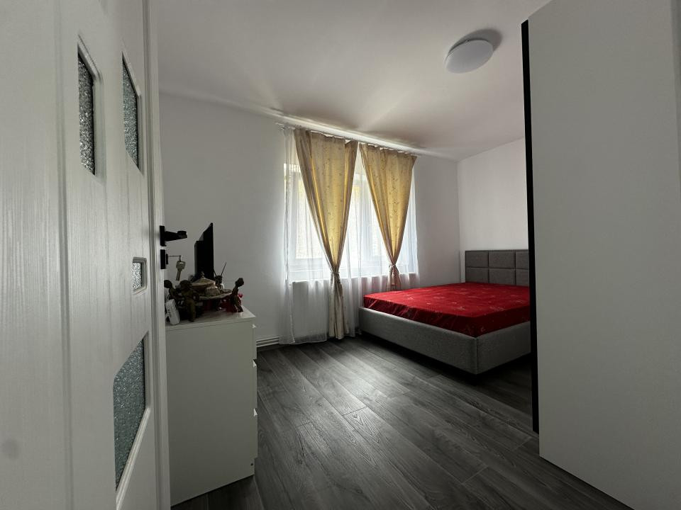 Apartament 2 camere, 52mp, complet mobilat si utilat- Dambovita