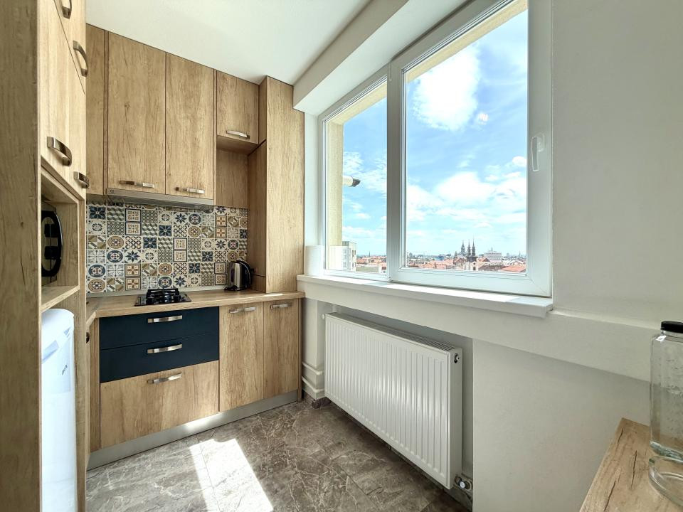Apartament central cu 2 camere, 38 mp utili, etaj 8 - Timisoara