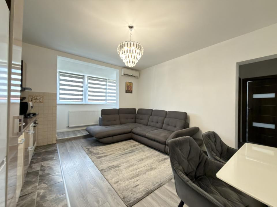 Apartament 2 camere, 52mp utili, semidecomandat - Zona Iulius Mall