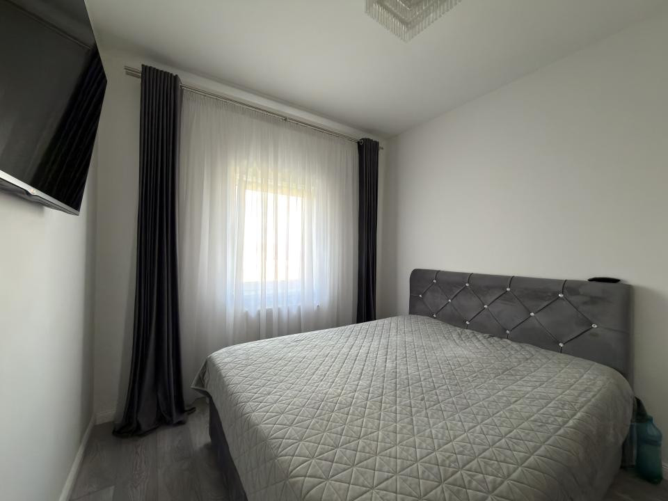 Apartament 2 camere, 52mp utili, semidecomandat - Zona Iulius Mall