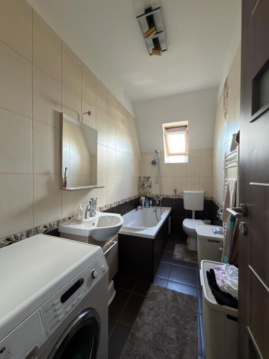 Apartament 2 camere, 52mp utili, semidecomandat - Zona Iulius Mall