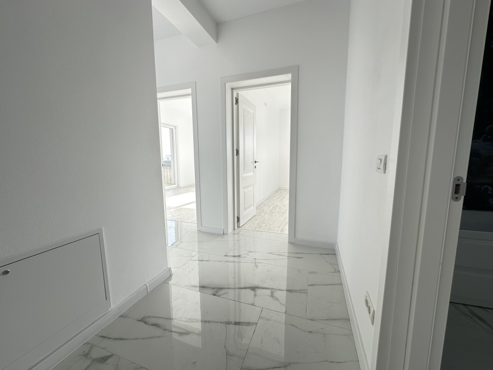 Apartament 3 camere, 68 mp, decomandat - Dumbravita