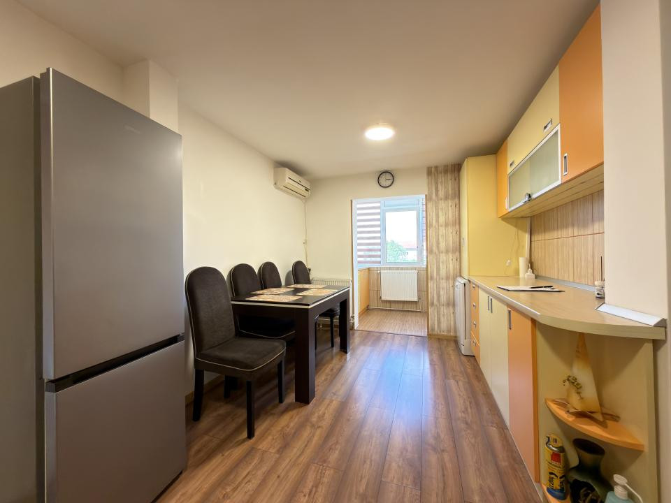 Apartament 2 camere, 50mp utili, decomandat - zona Girocului