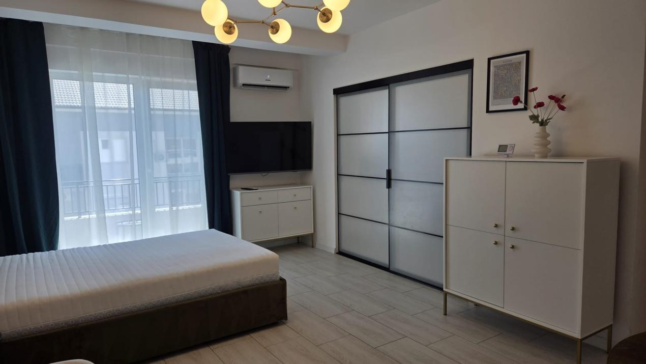  De inchiriat - Apartament 1 camera, 40 mp utili, mobilat - Giroc 