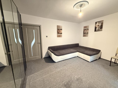 apartament spatios cu o camera, 32 mp utili + balcon, parter - Sagului