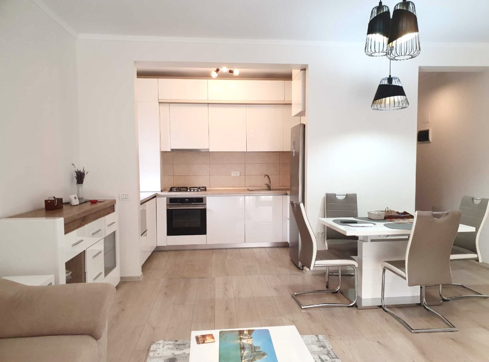 Apartament 3 camere, de inchiriat, 75 mp utili + gradina 150 mp - Calea Aradului