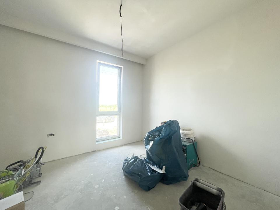 Duplex 5 camere, 130mp, 330 mp teren - Urseni