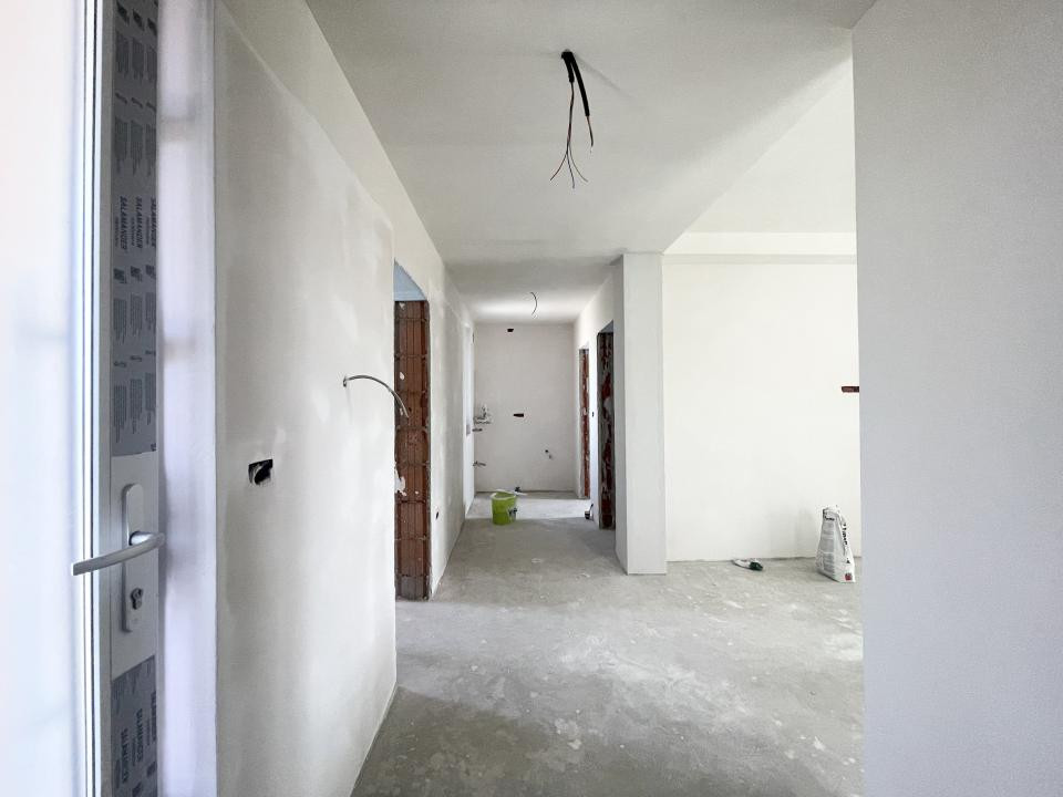 Duplex 5 camere, 130mp, 330 mp teren - Urseni
