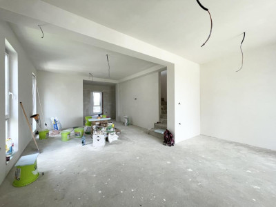 Duplex modern cu 5 camere- Urseni