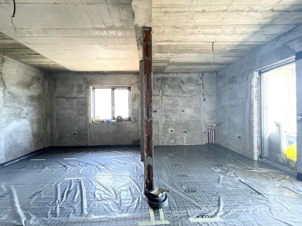 Duplex 3 camere, 85mp, 400 mp teren - Mosnita Noua
