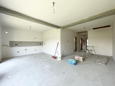 Duplex cu 3 camere -  central Mosnita Veche