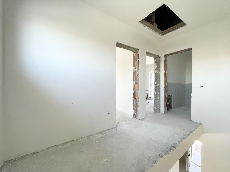 Duplex 112mp separat prin camera tehnica - Mosnita Noua COMISION 0%