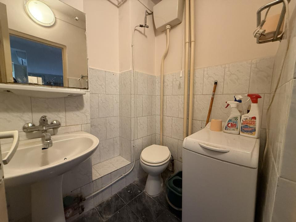 Apartament 2 camere, decomandat, 54 mp utili - Complexul Studentesc