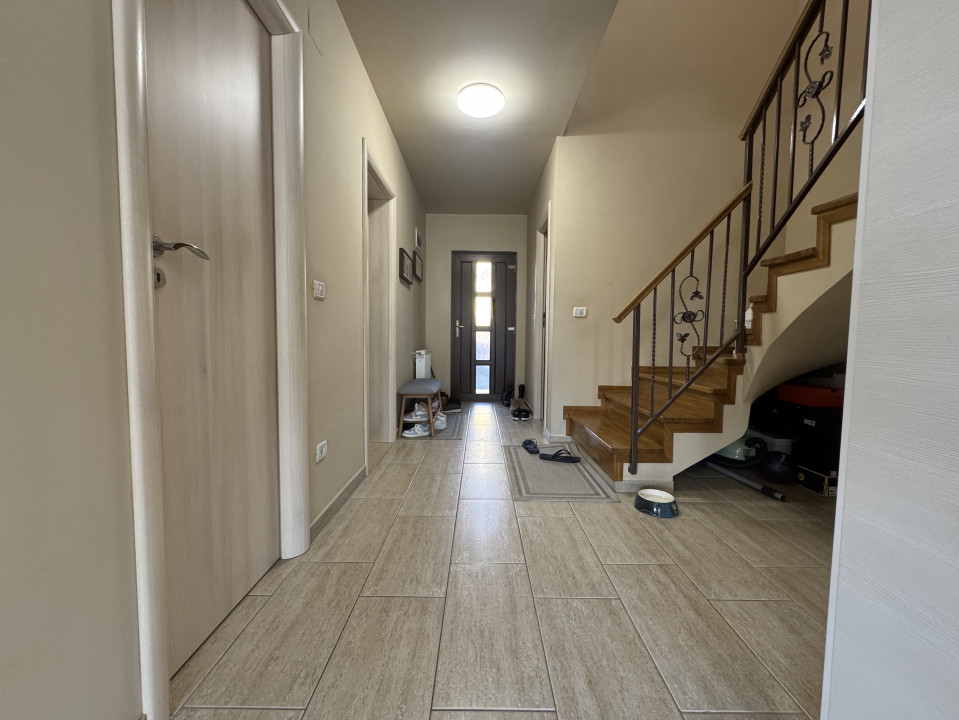 Duplex 4 camera, 120mp utili, 330mp teren-Mosnita Noua