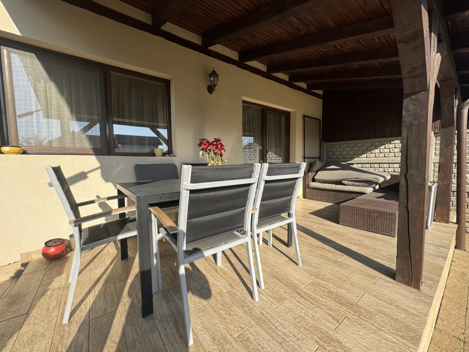 Duplex 4 camera, 120mp utili, 330mp teren-Mosnita Noua