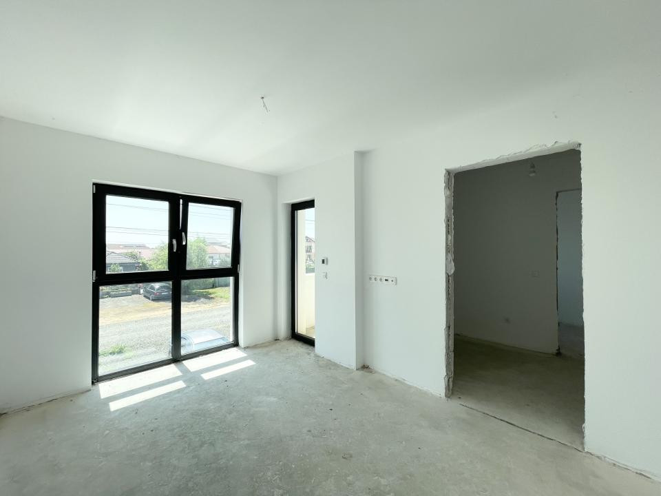 Duplex separat prin camera tehnica, 122mp utili - Urseni