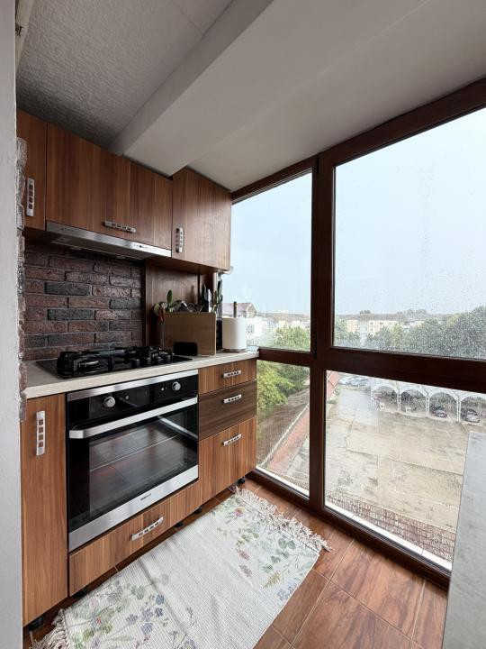 Apartament 3 camere, 68,5 mp utili, mobilat, etaj 5 - Soarelui