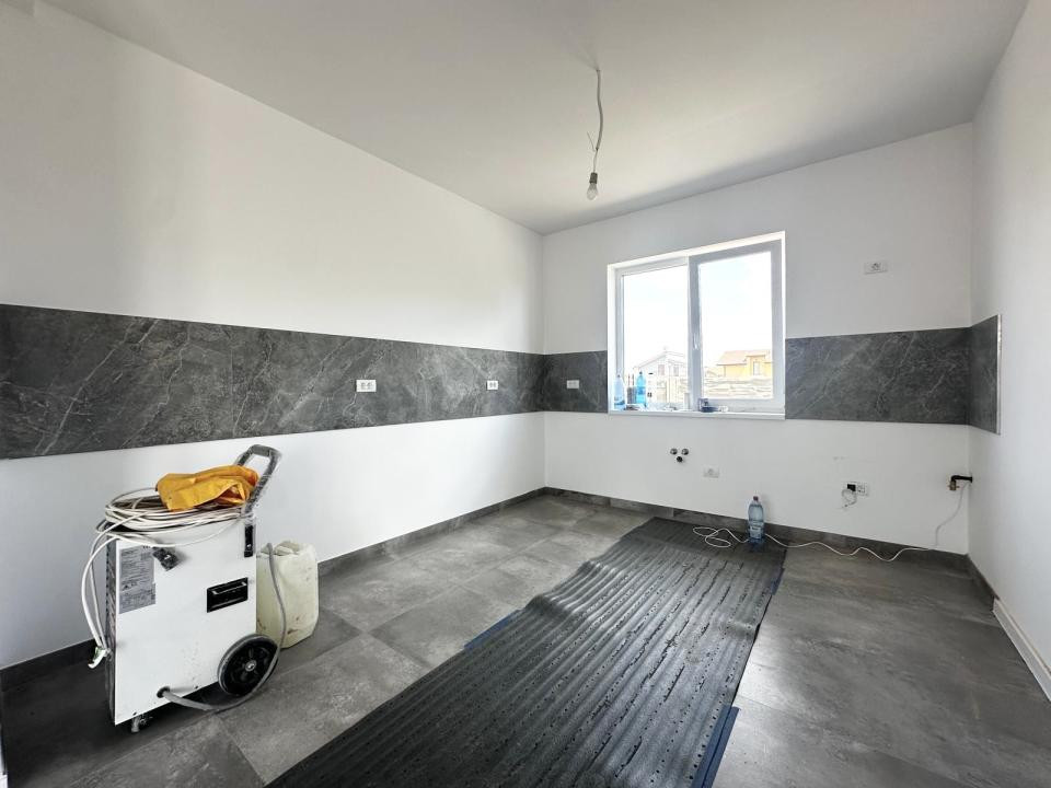 Casa Individuala 4 camere, 540mp teren - Mosnita Noua