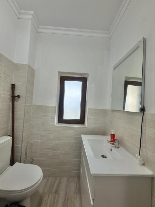 Duplex 4 camere, P+E, 111mp utili, 263mp teren in Utvin 