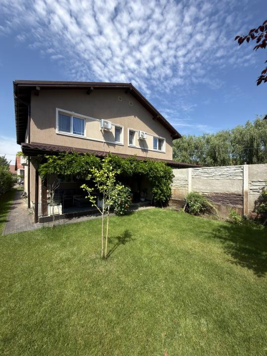 Duplex 4 camere, P+E, 109mp utili, 250mp teren in Utvin 