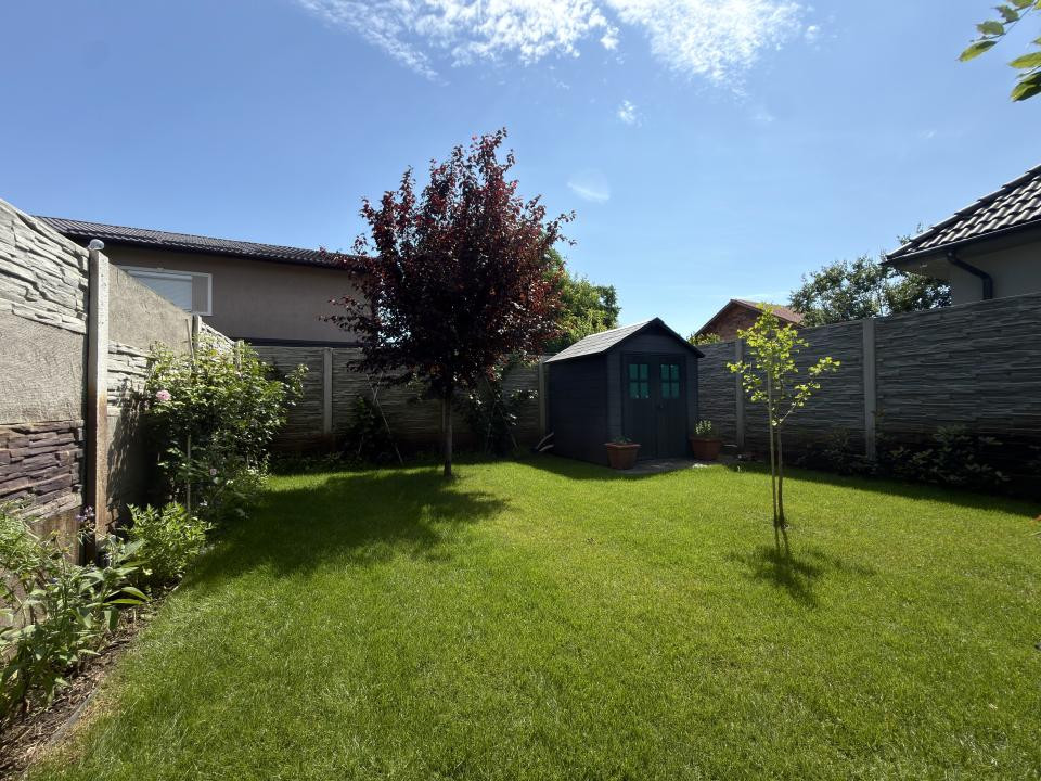 Duplex 4 camere, P+E, 109mp utili, 250mp teren in Utvin 