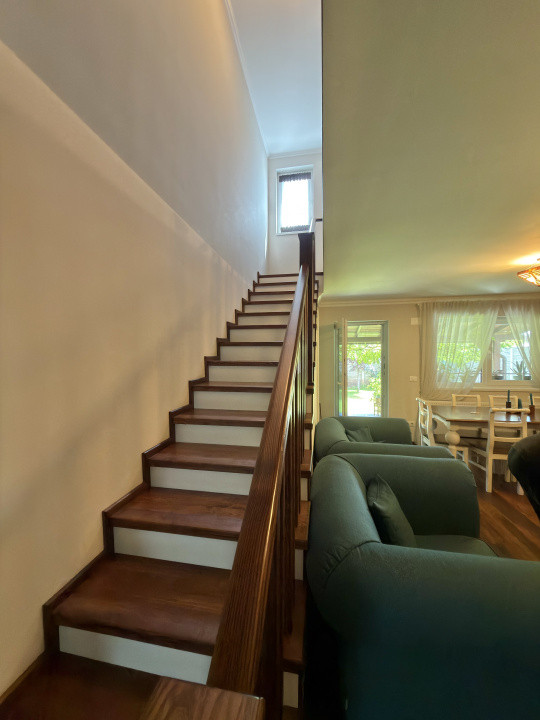 Duplex 4 camere, P+E, 109mp utili, 250mp teren in Utvin 