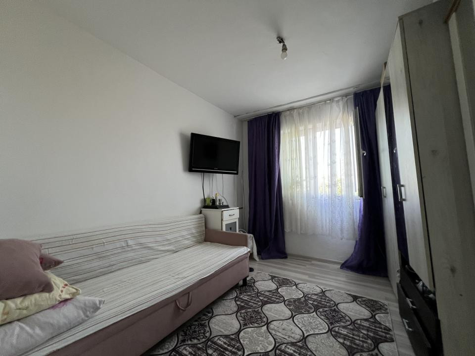 Apartament cu 2 camere, 24mp, etaj 3 - zona Fratelia