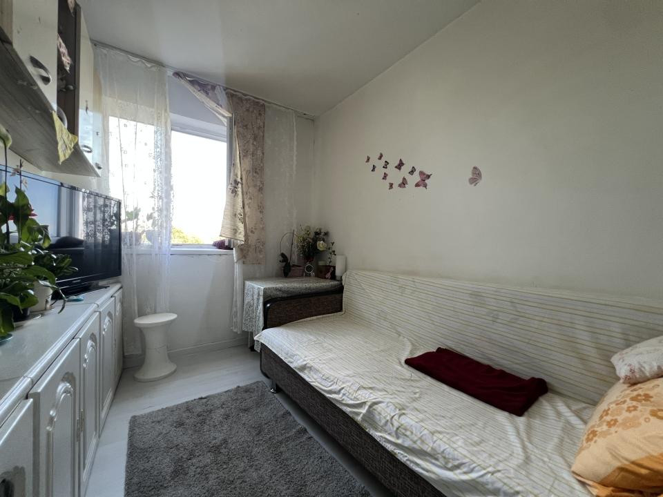 Apartament cu 2 camere, 24mp, etaj 3 - zona Fratelia