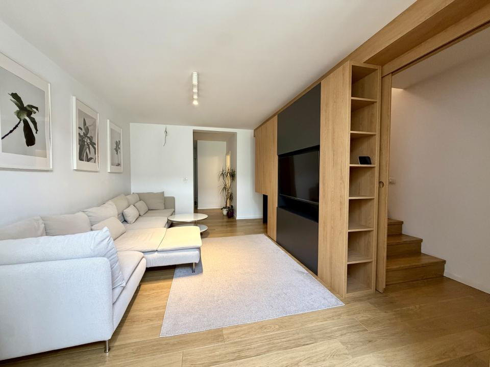 Triplex 4 camere, 101 mp utili, 150 mp teren - Dumbravita 