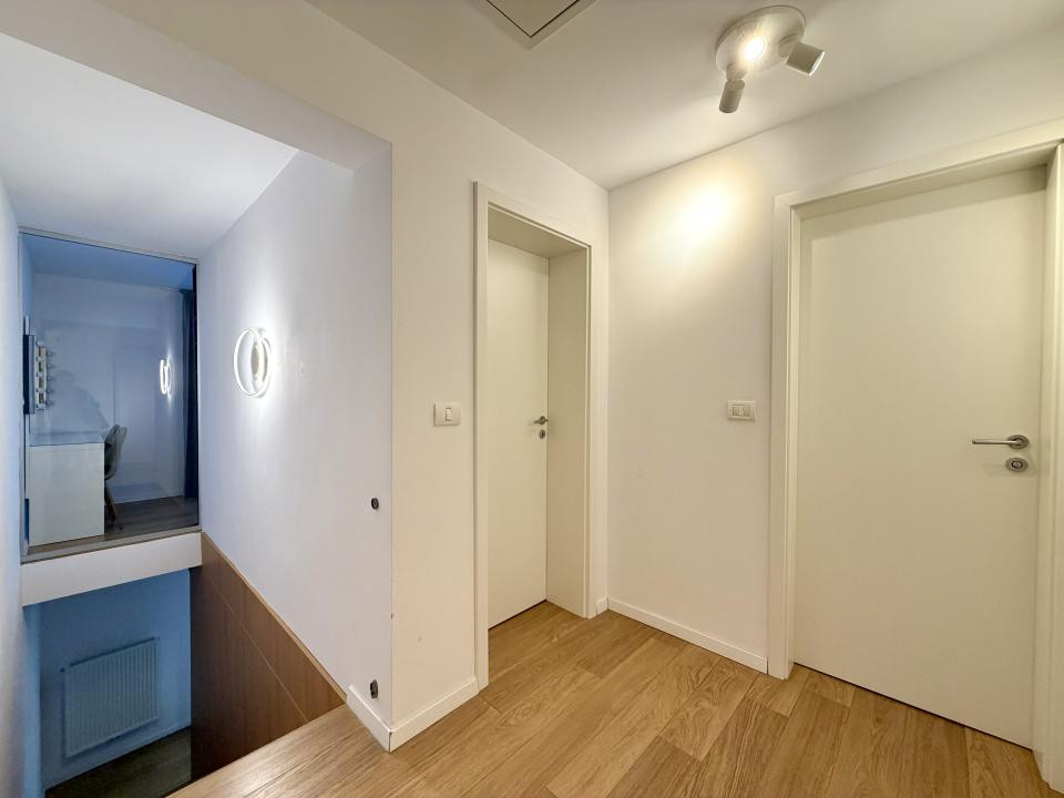 Triplex 4 camere, 101 mp utili, 150 mp teren - Dumbravita 