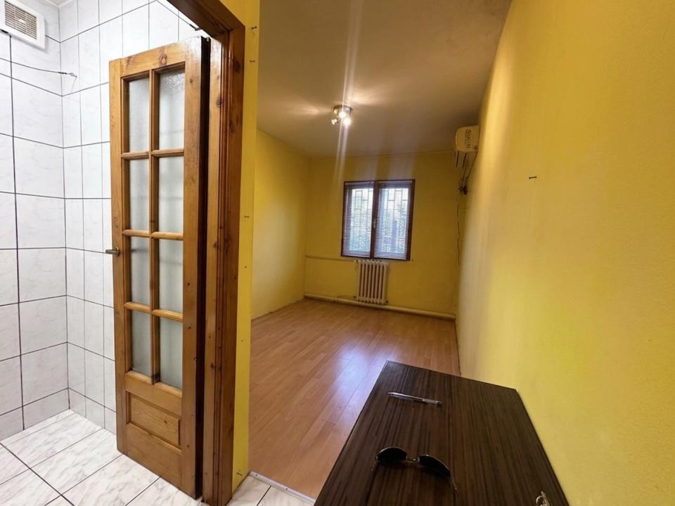 Garsoniera pentru investitie, 12 mp, parter - Complexul Studentesc 
