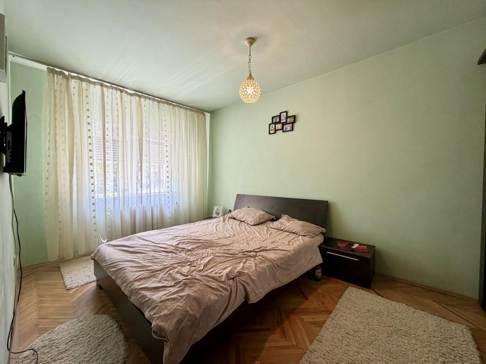 Apartament 3 camere, 64 mp utili, etaj 2 - Zona Lipovei