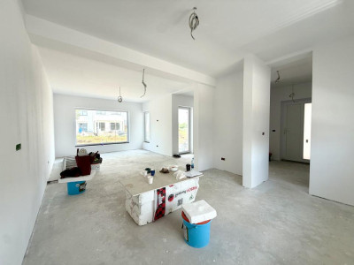 Duplex modern 4 camere, 105 mp utili, 305 mp teren - Dumbravita 
