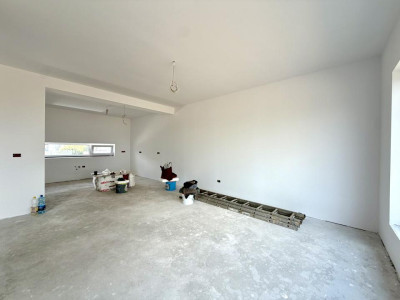 Duplex elegant 4 camere, 105 mp utili, 305 mp teren - Dumbravita 